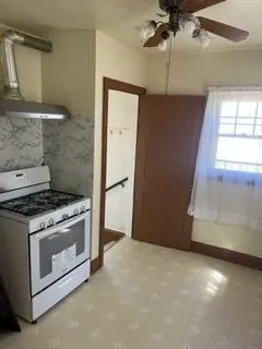 102 8th Street Windom, MN 56101
