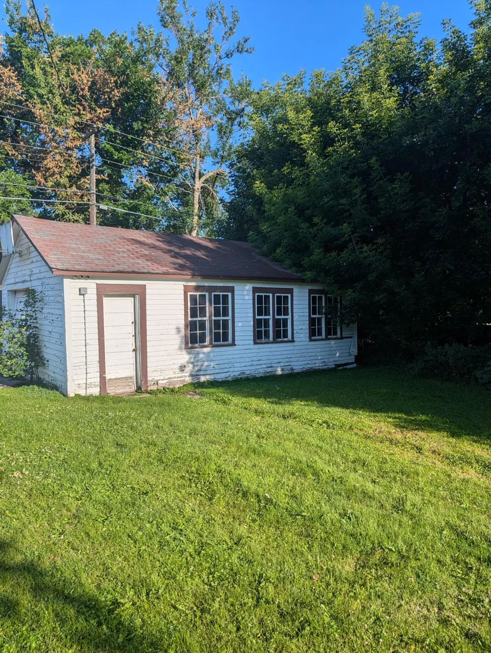412 LANGER AVENUE S Casselton, ND 58012