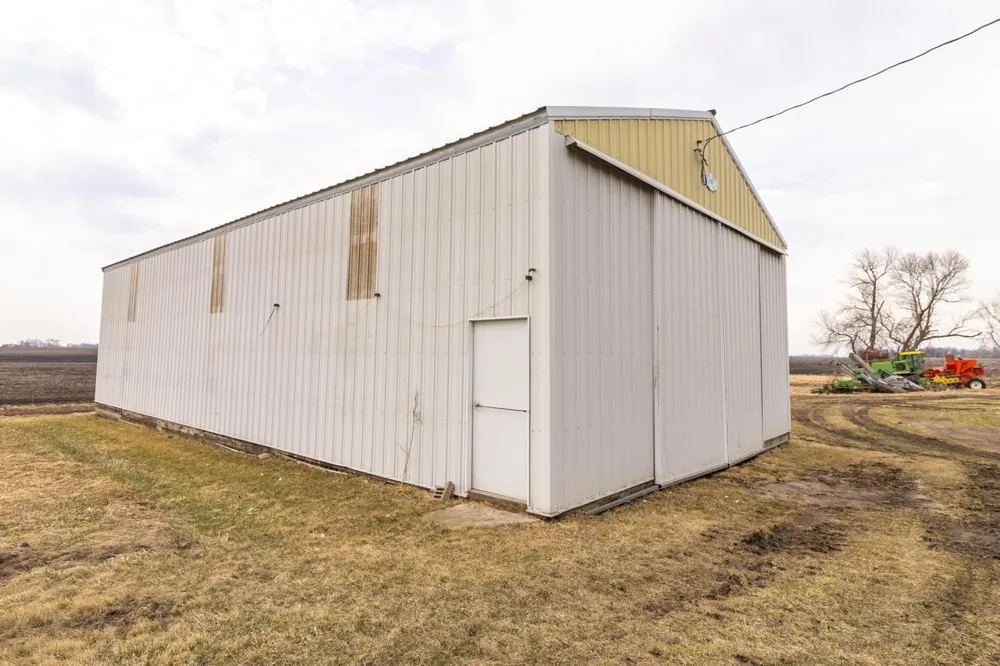 16827 Walden Avenue Hutchinson, MN 55350