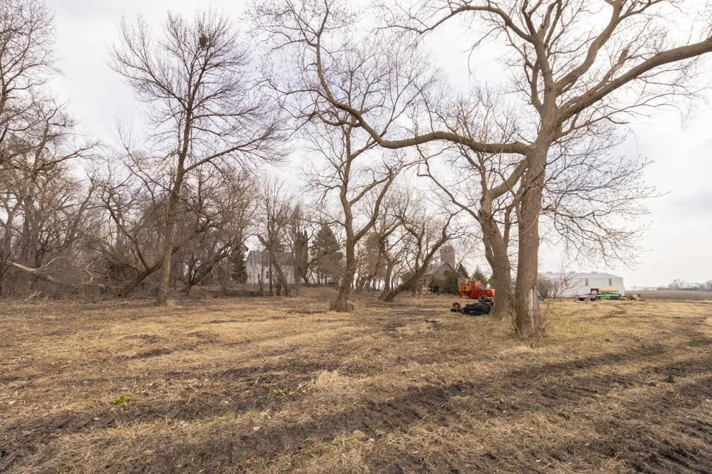 16827 Walden Avenue Hutchinson, MN 55350