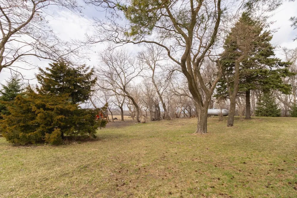 16827 Walden Avenue Hutchinson, MN 55350