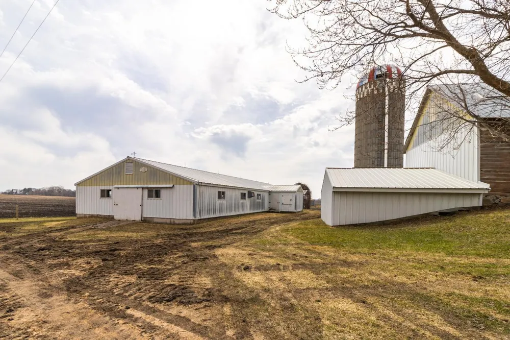 16827 Walden Avenue Hutchinson, MN 55350