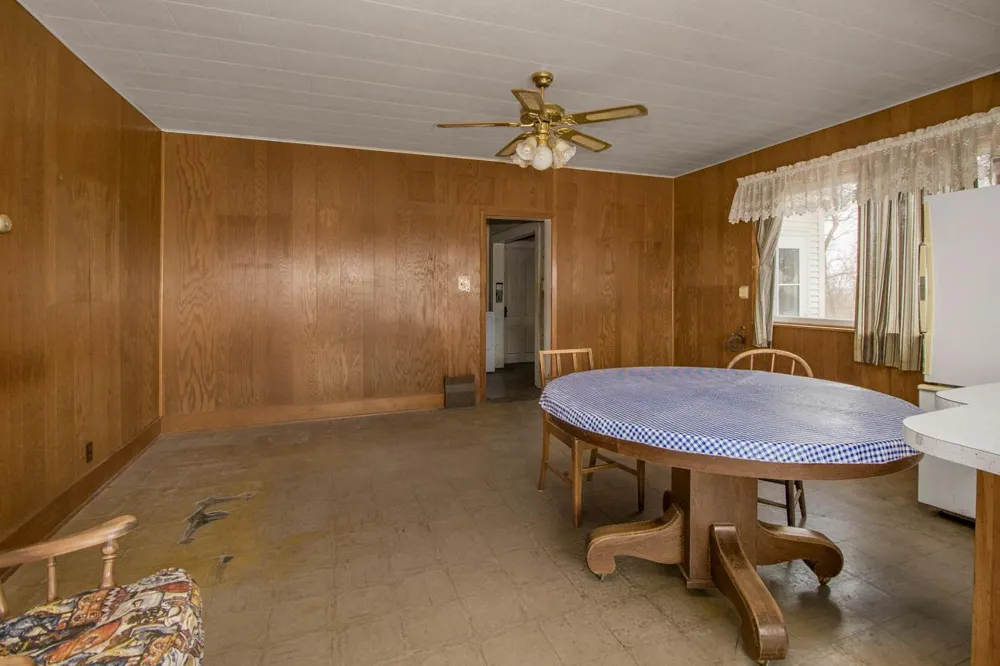 16827 Walden Avenue Hutchinson, MN 55350