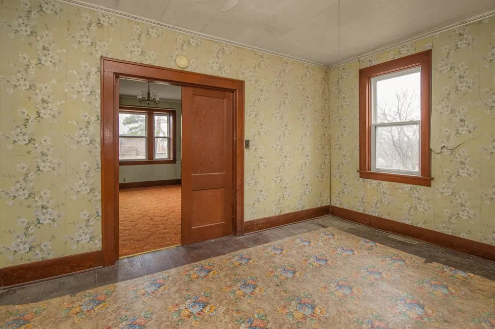 16827 Walden Avenue Hutchinson, MN 55350