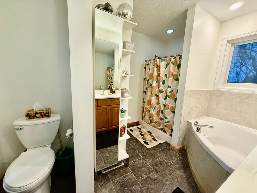 3874 Airway Lane NE Alexandria, MN 56308