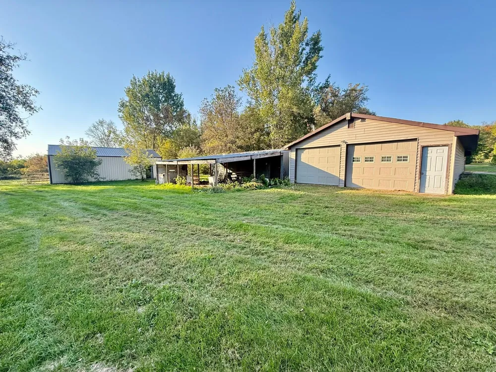 3874 Airway Lane NE Alexandria, MN 56308