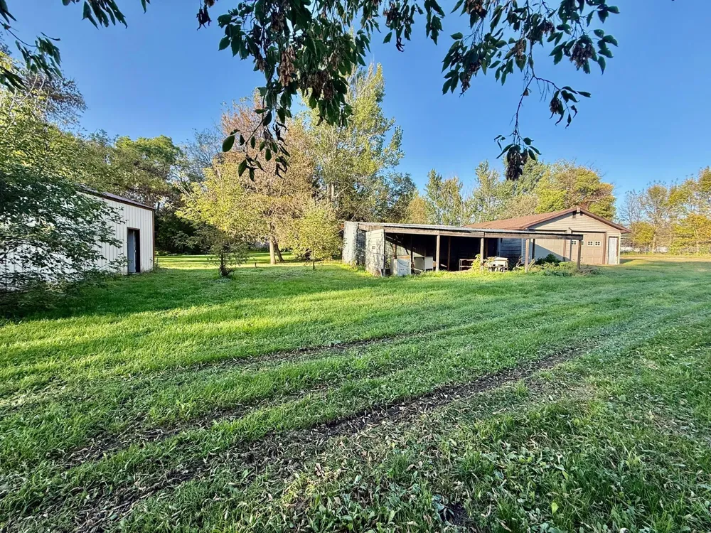 3874 Airway Lane NE Alexandria, MN 56308