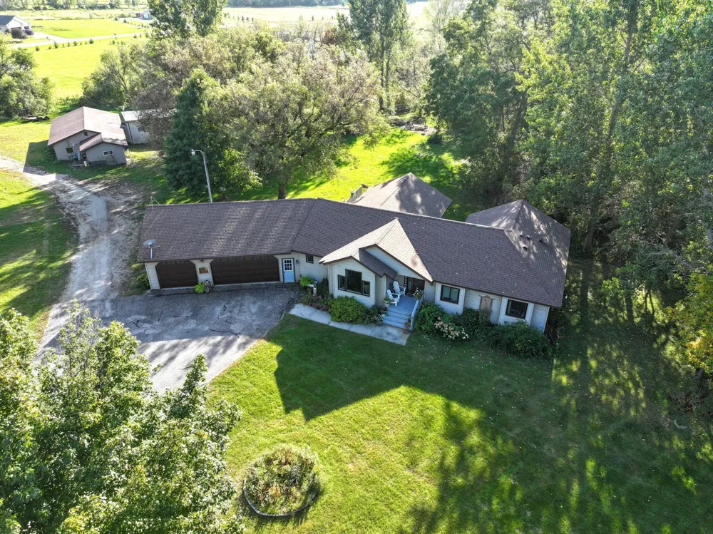 3874 Airway Lane NE Alexandria, MN 56308