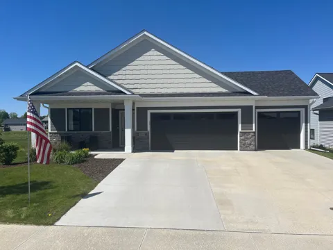 2018 Douglas Trail Drive SE
