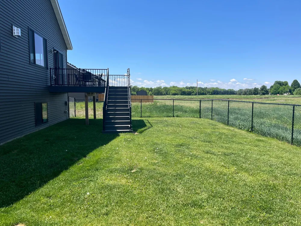 2018 Douglas Trail Drive SE Pine Island, MN 55963