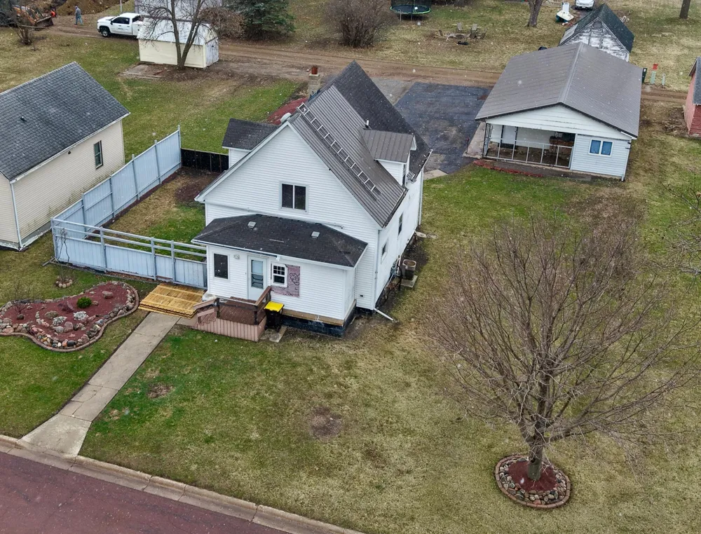 736 Cedar Avenue Westbrook, MN 56183