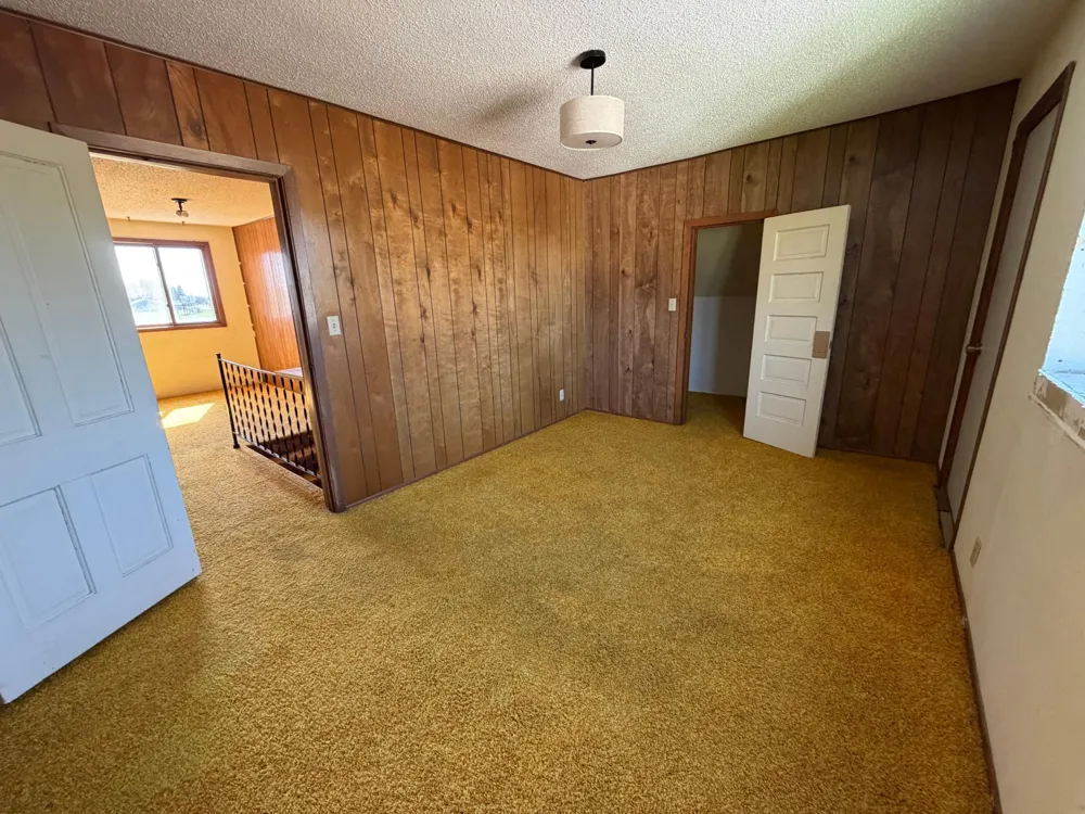 736 Cedar Avenue Westbrook, MN 56183