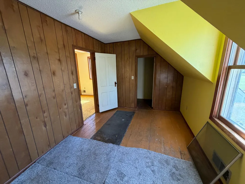 736 Cedar Avenue Westbrook, MN 56183