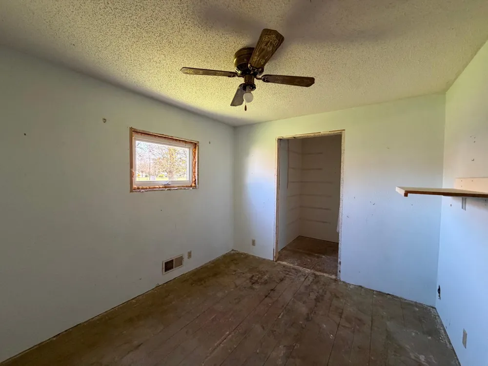 736 Cedar Avenue Westbrook, MN 56183
