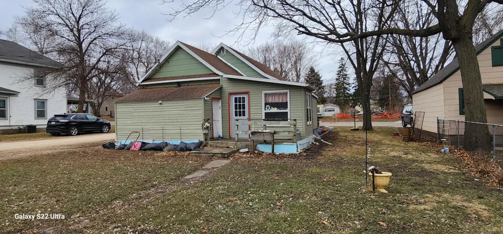 131 E Schlieman Avenue Appleton, MN 56208