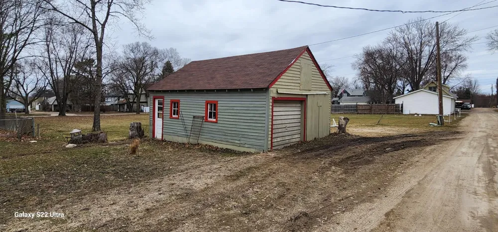 131 E Schlieman Avenue Appleton, MN 56208