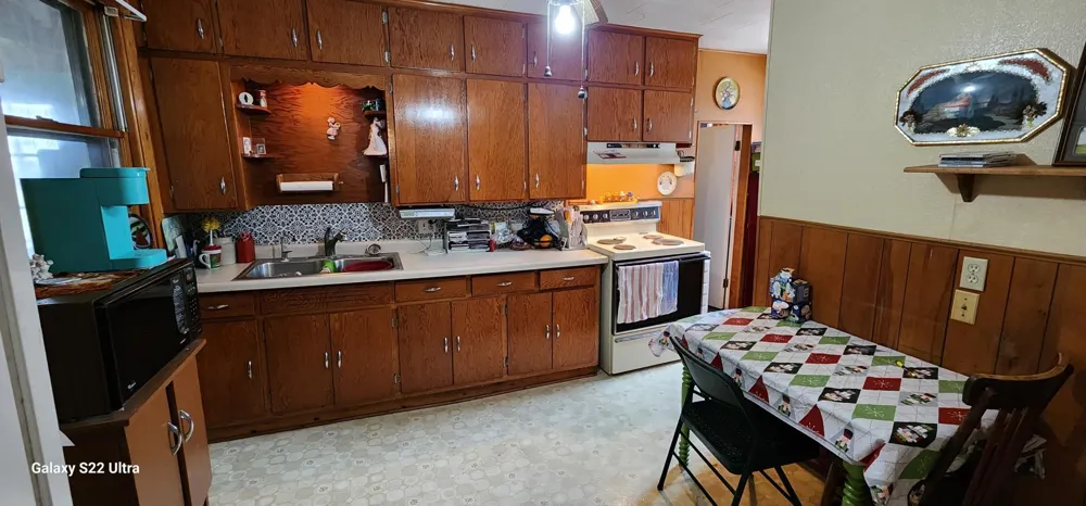131 E Schlieman Avenue Appleton, MN 56208
