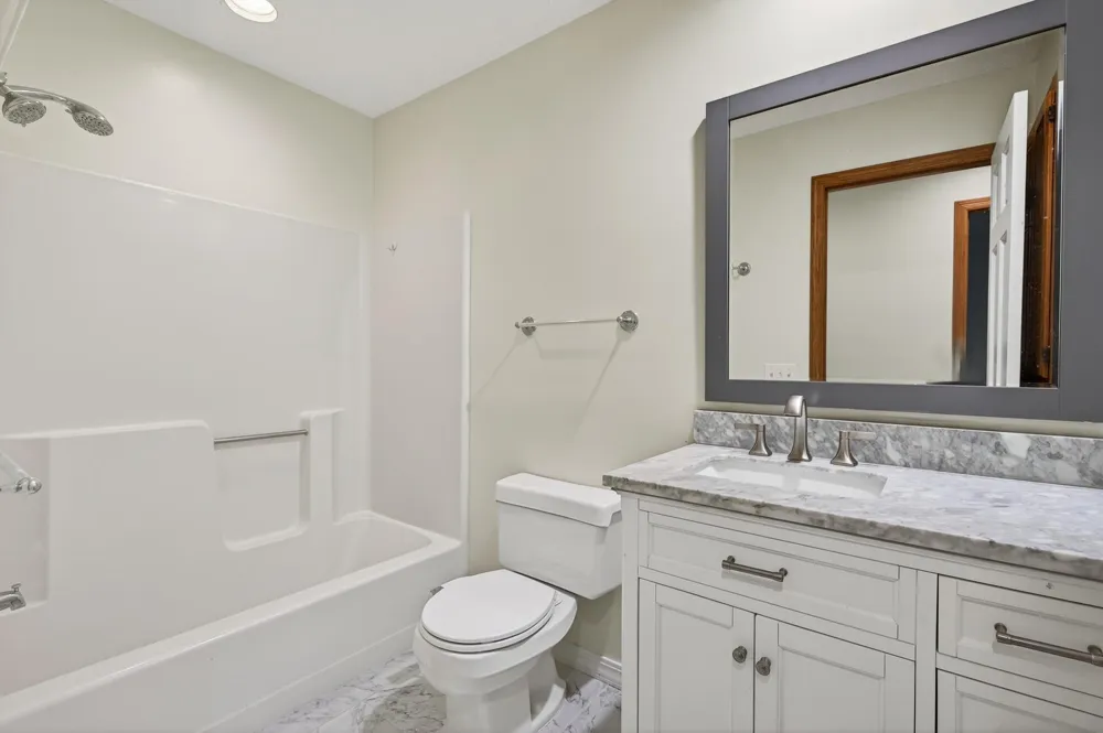 8057 Garfield Street NE Spring Lake Park, MN 55432