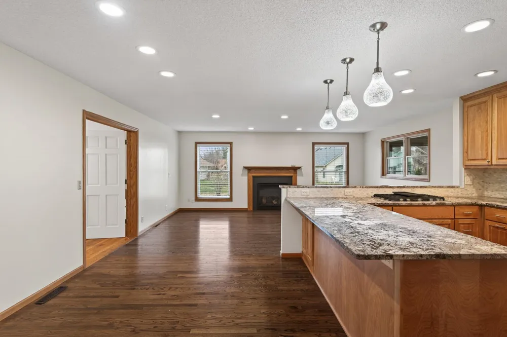 8057 Garfield Street NE Spring Lake Park, MN 55432