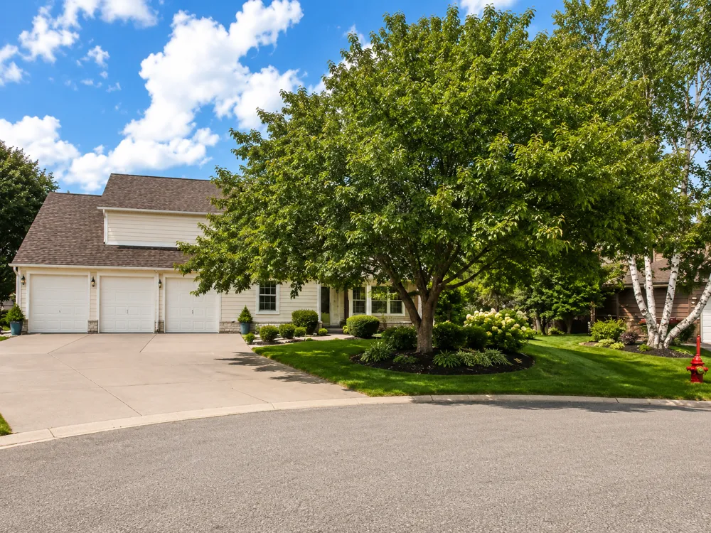 8057 Garfield Street NE Spring Lake Park, MN 55432