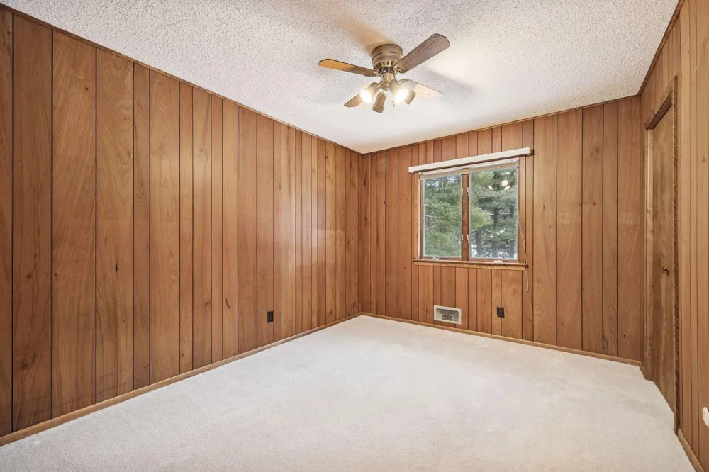1835 Hunter Lane Mendota Heights, MN 55118