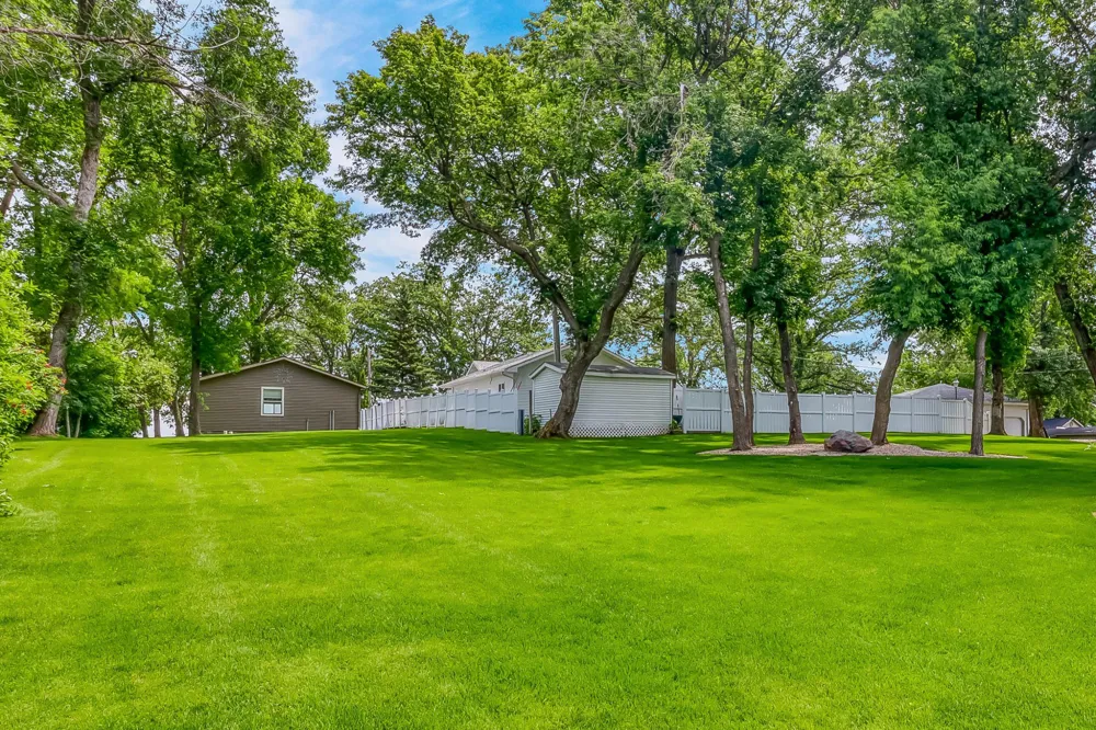 46747 Poss Beach Road Pelican Rapids, MN 56572
