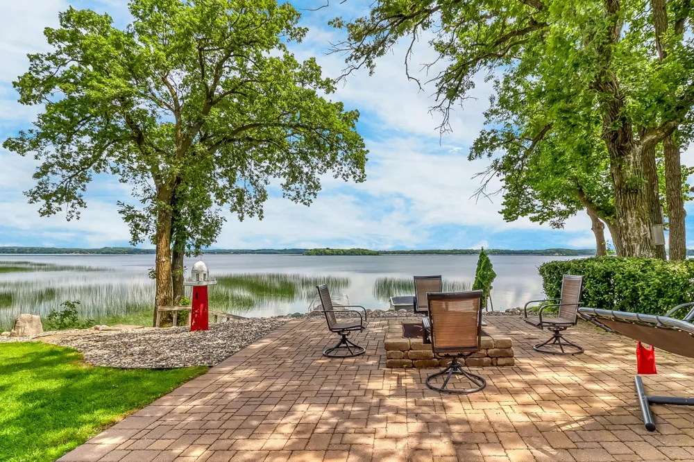 46747 Poss Beach Road Pelican Rapids, MN 56572
