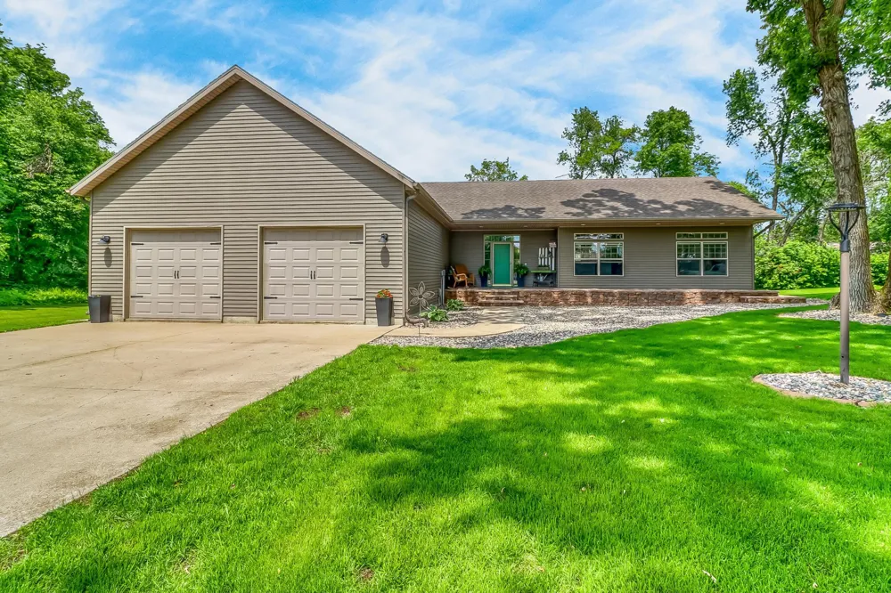 46747 Poss Beach Road Pelican Rapids, MN 56572
