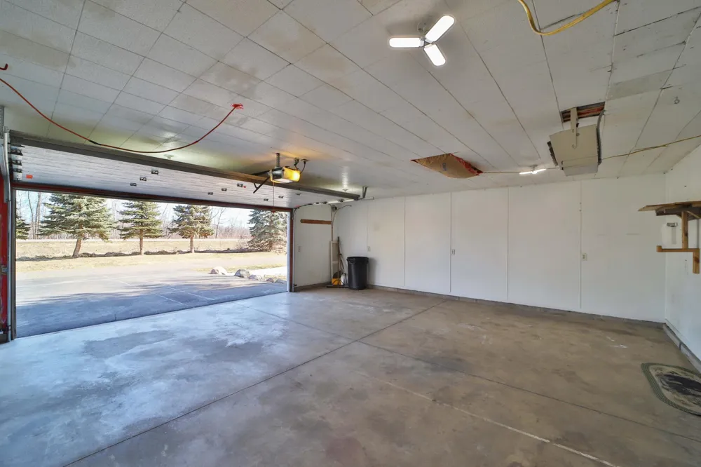 47436 Whistle Road Isle, MN 56342