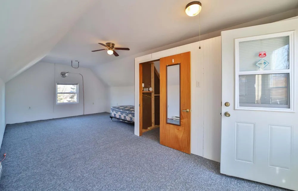 47436 Whistle Road Isle, MN 56342