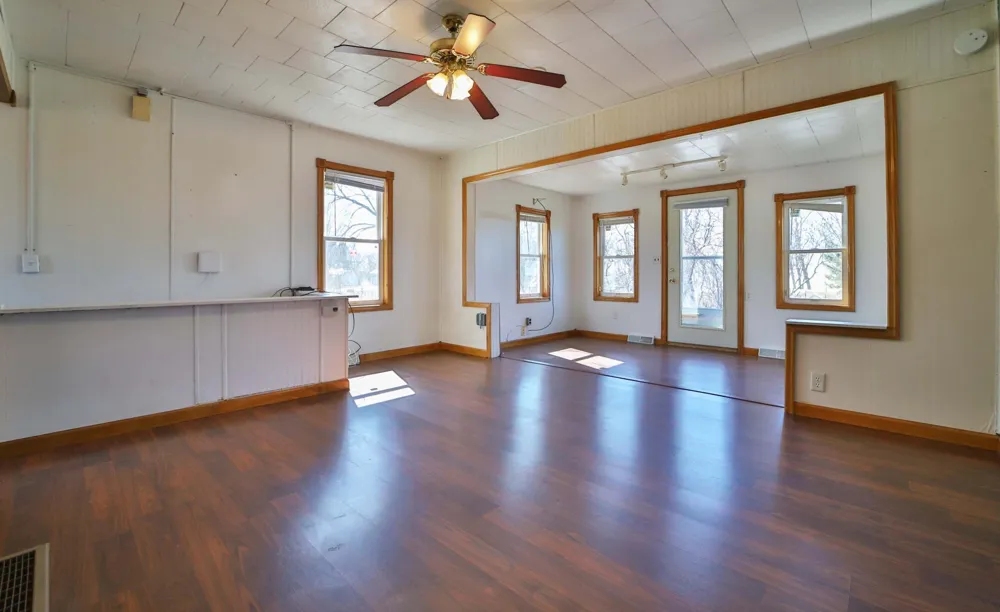 47436 Whistle Road Isle, MN 56342
