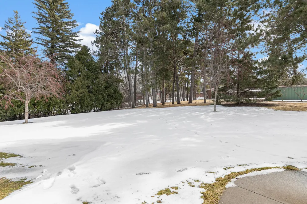 14800 Timber Trail Little Falls, MN 56345