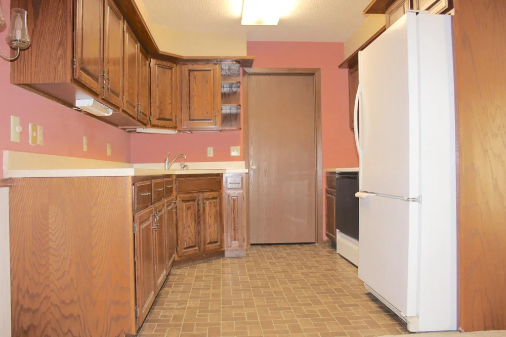 542 Graham Street SW Hutchinson, MN 55350