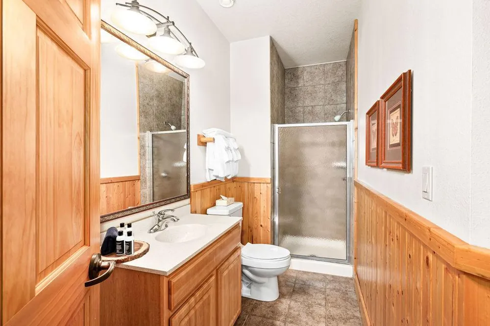 1412 #3-401a Burlington Road Two Harbors, MN 55616