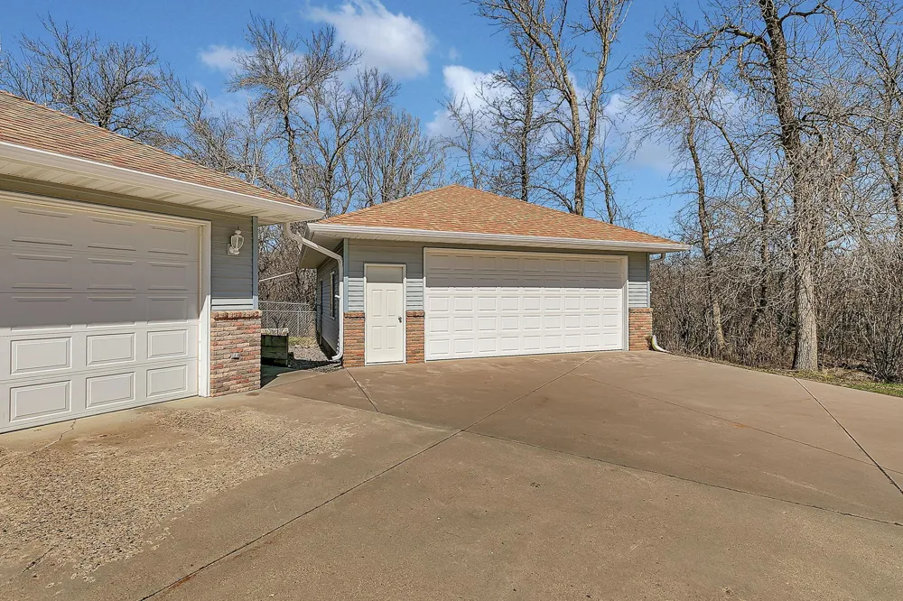 17425 Northwood Drive Paynesville, MN 56362