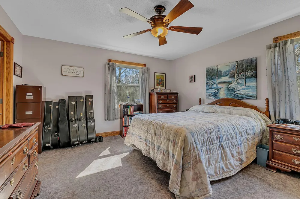 17425 Northwood Drive Paynesville, MN 56362