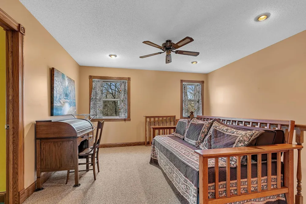 17425 Northwood Drive Paynesville, MN 56362