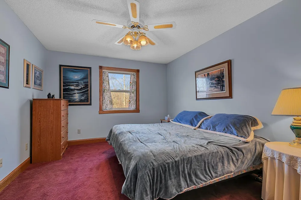 17425 Northwood Drive Paynesville, MN 56362
