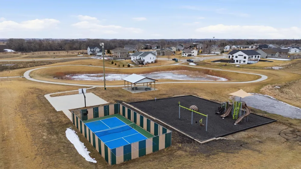 2327 Nature Lane Hawley, MN 56549