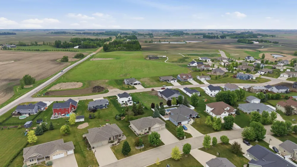 2327 Nature Lane Hawley, MN 56549