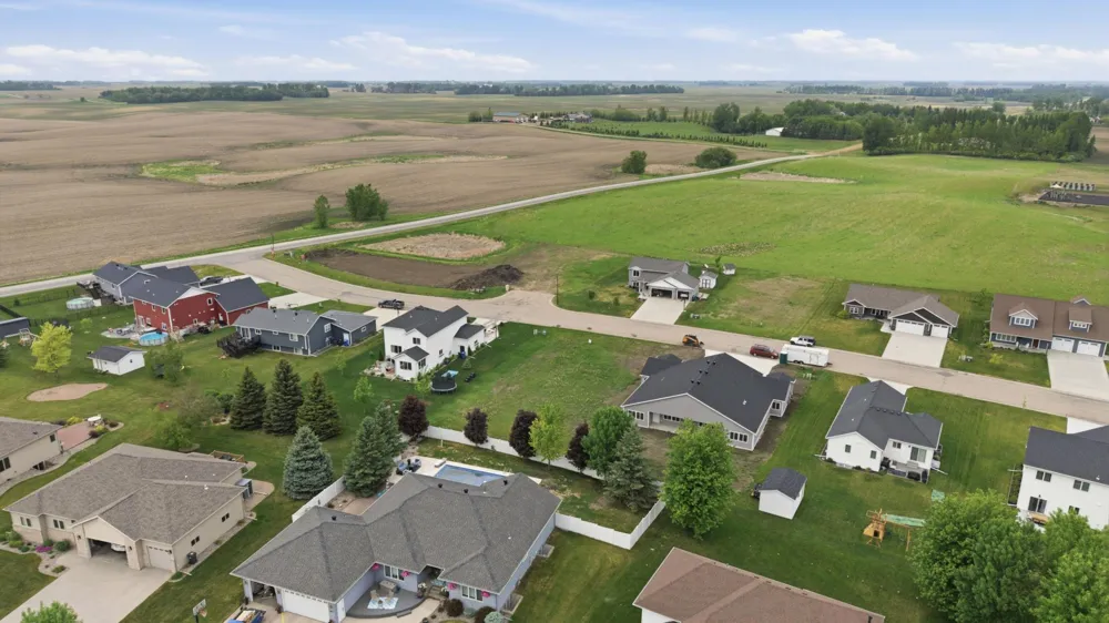 2327 Nature Lane Hawley, MN 56549