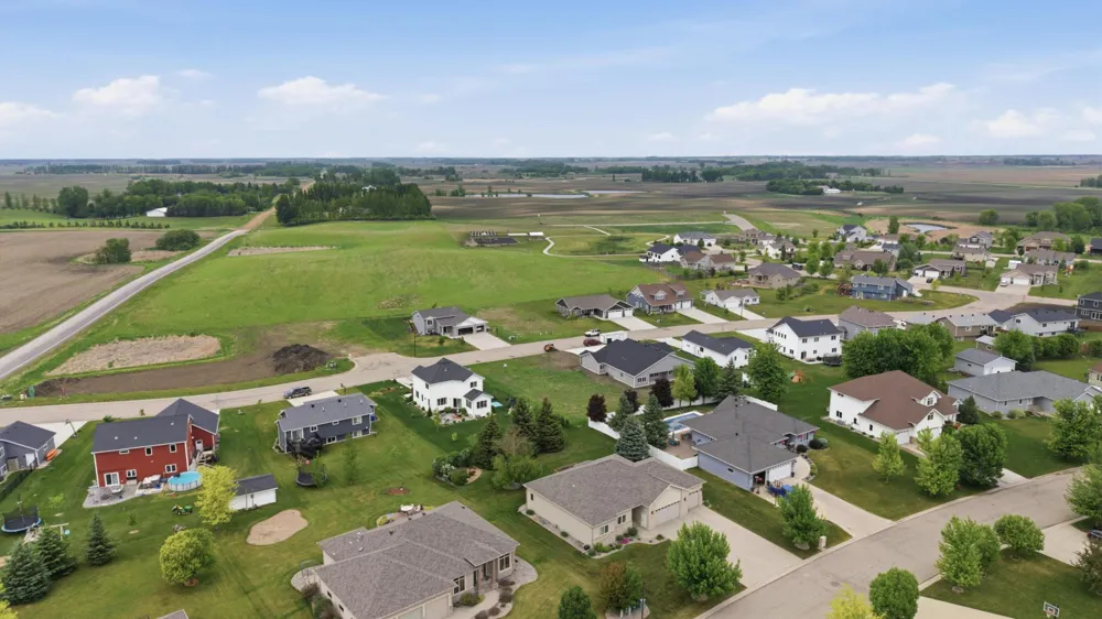 2327 Nature Lane Hawley, MN 56549