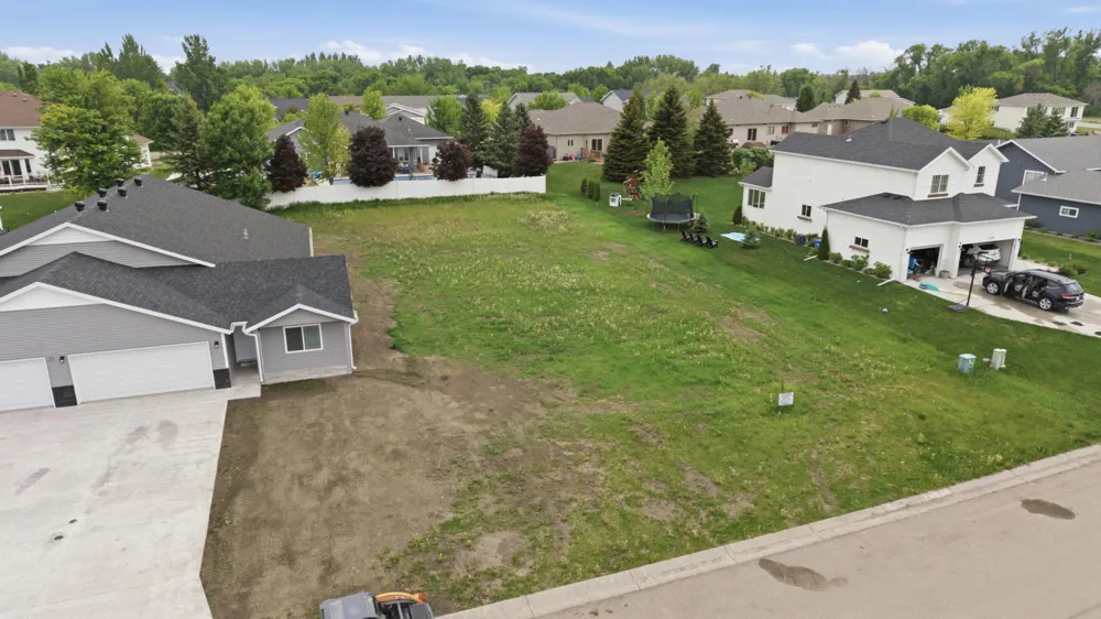 2327 Nature Lane Hawley, MN 56549