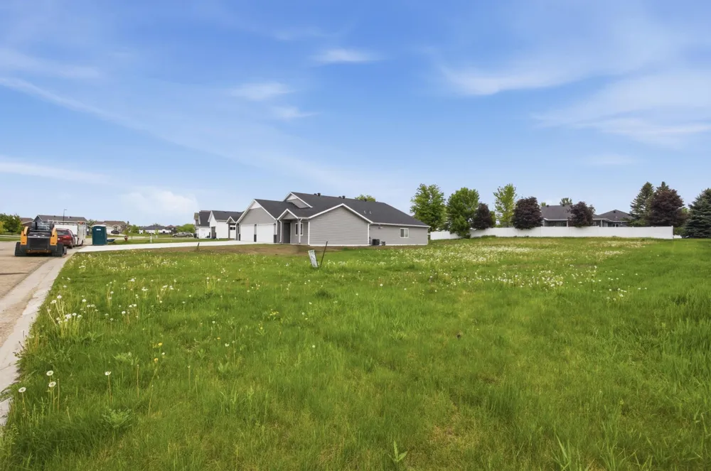 2327 Nature Lane Hawley, MN 56549