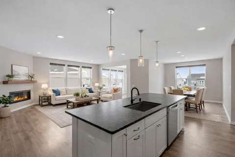 16651 Territorial Trail