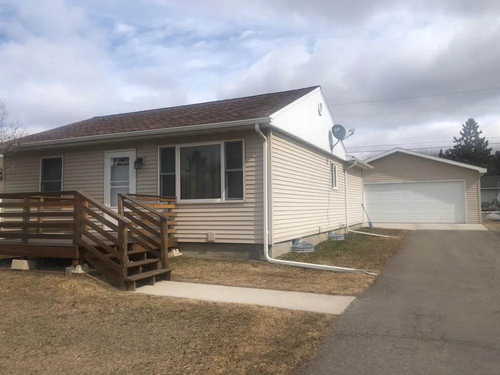 5414 Park Drive Mountain Iron, MN 55768
