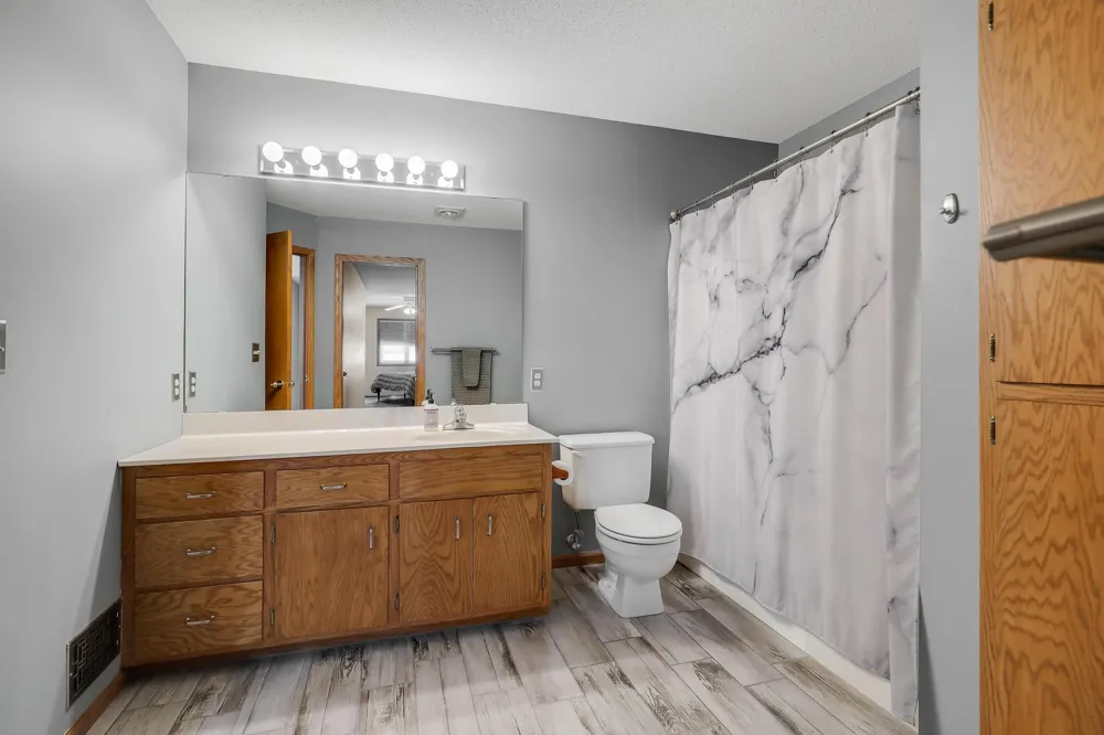 715 1st Street SE New Prague, MN 56071