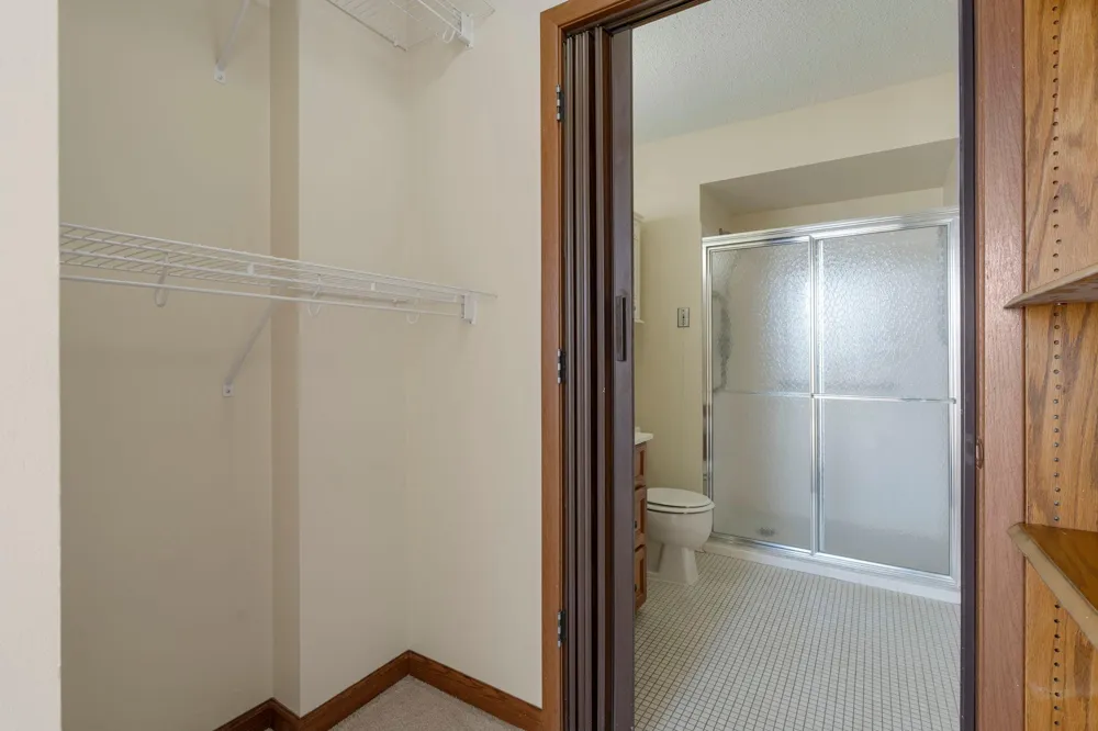 7600 Golden Valley Road #1004 Golden Valley, MN 55427