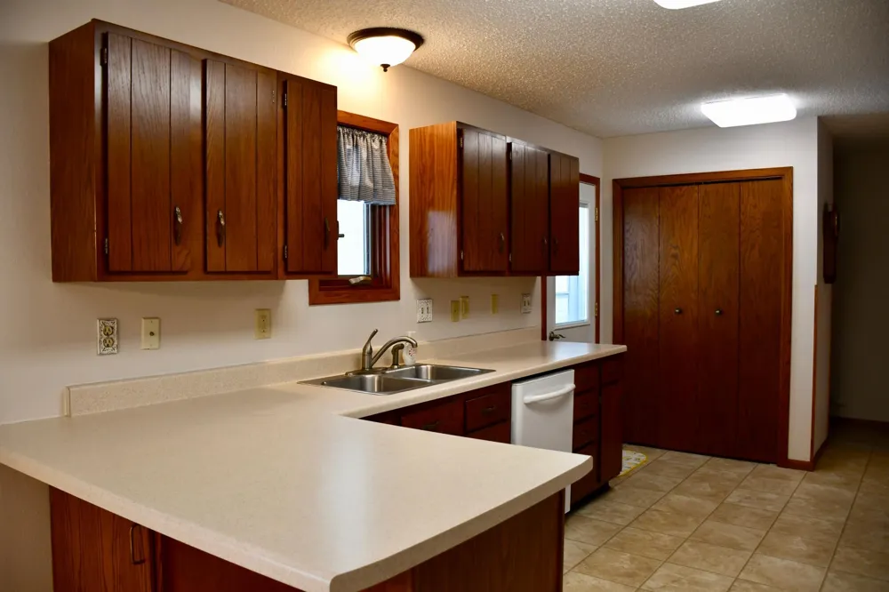 131 Belleville Court Thief River Falls, MN 56701