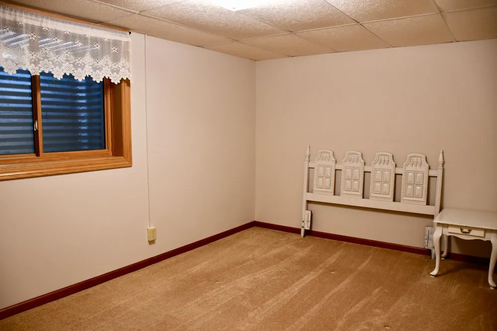 131 Belleville Court Thief River Falls, MN 56701